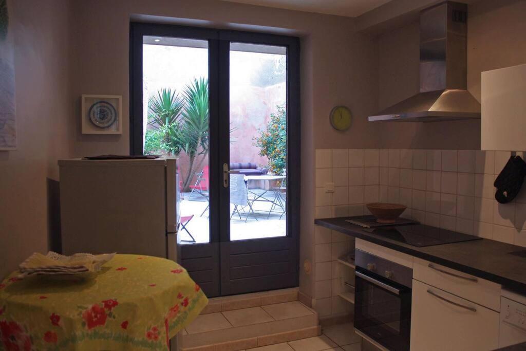 Arlette La Petite Maison Arlesienne Kültér fotó